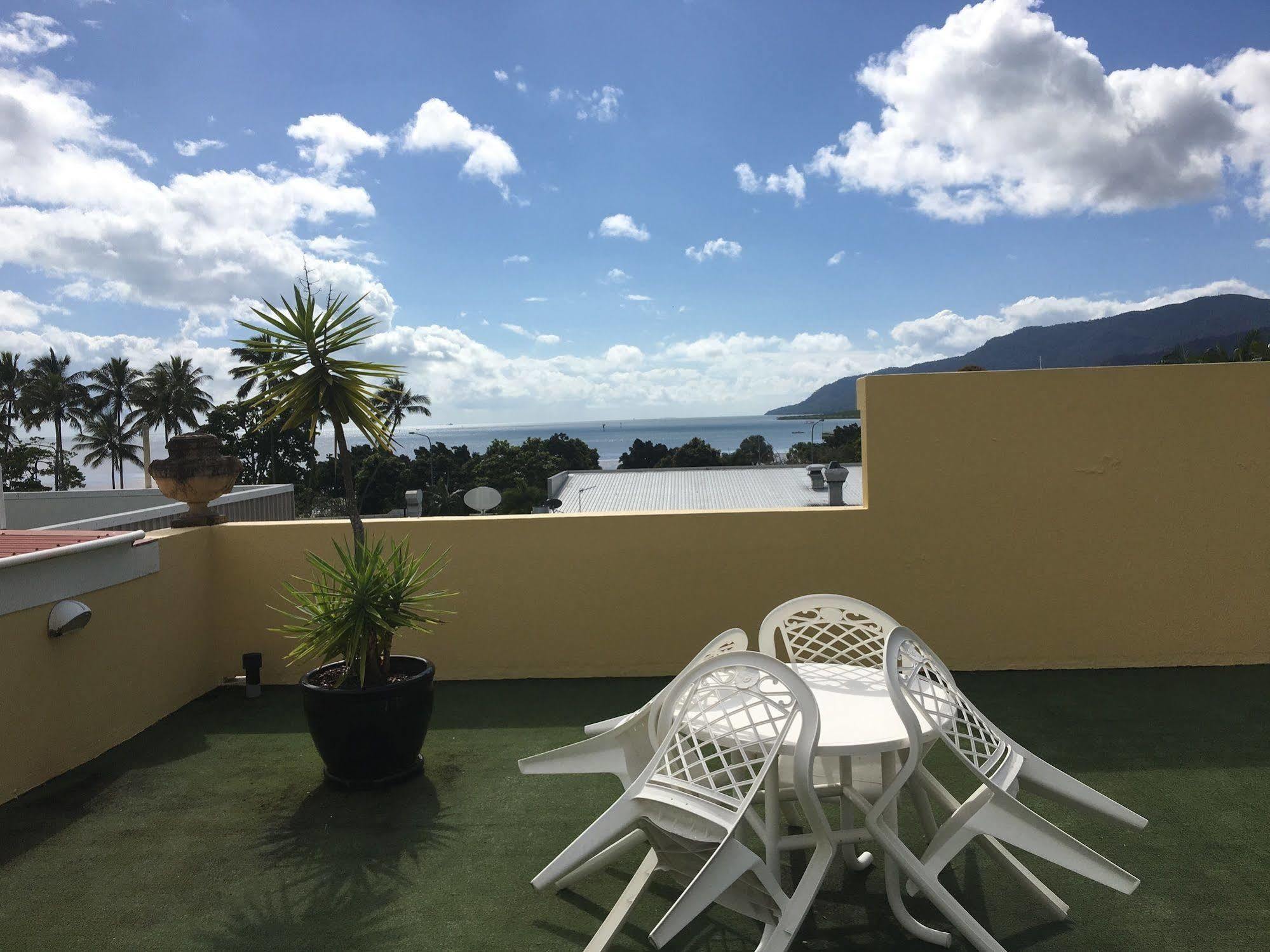 Il Palazzo Holiday Apartments Cairns Exteriér fotografie